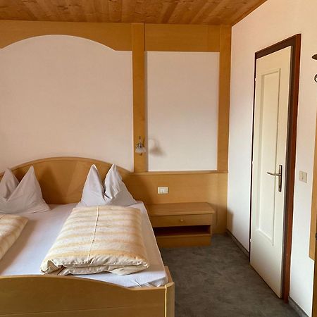 Garni Rika Bed and Breakfast Parcines Εξωτερικό φωτογραφία